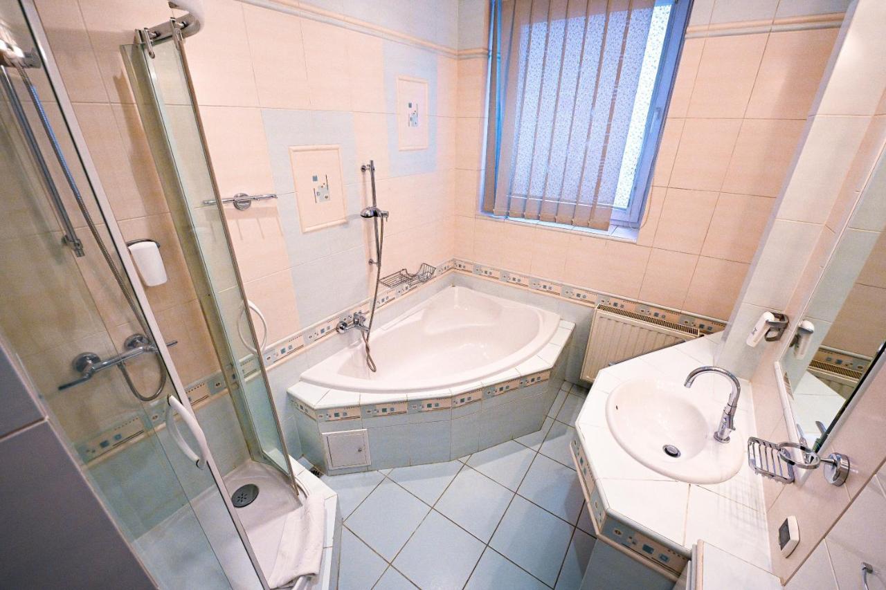 Apartamenty Kamienica Kazimierz Krakow Exterior photo